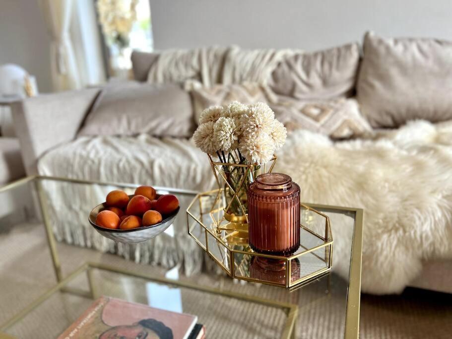 Bali Home Stylische Wohnung Mit Terrasse 쇼네펠드 외부 사진