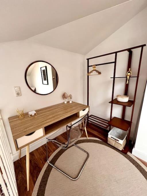 Bali Home Stylische Wohnung Mit Terrasse 쇼네펠드 외부 사진