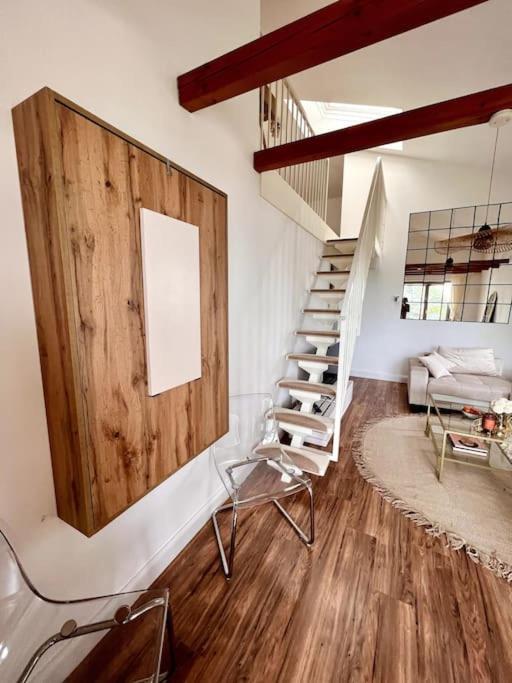 Bali Home Stylische Wohnung Mit Terrasse 쇼네펠드 외부 사진